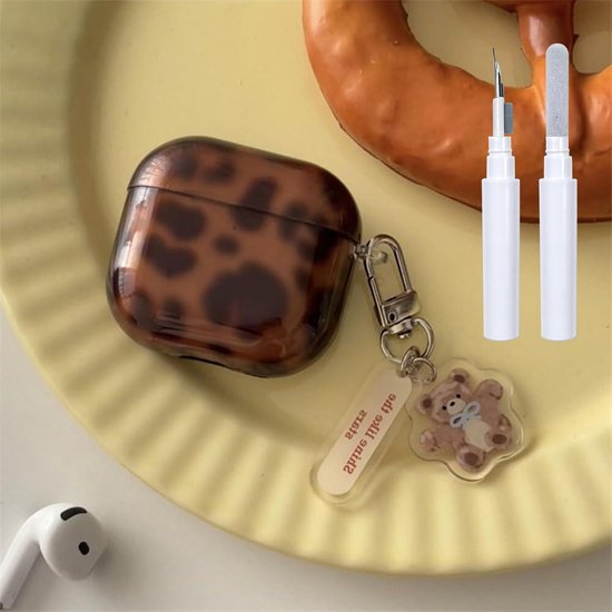 Compatibel met AirPods Pro 3e generatie hoes met reinigingsset, schattig amber-luipaardpatroon, esthetisch design, krasbestendige sleutelhangerafdekking, zachte hoofdtelefoon, telefoonhoesje