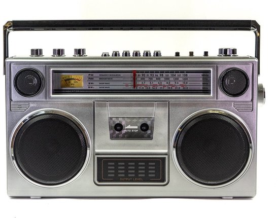 Studio 57 Ghettoblaster - Boombox Met Bluetooth - Cassette En Radio - Zilver - Opnamefunctie - 15 Watt