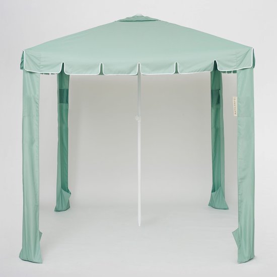 Sunnylife Beach Strandtent Cabana Sage 200 x 200 cm van Sunnylife